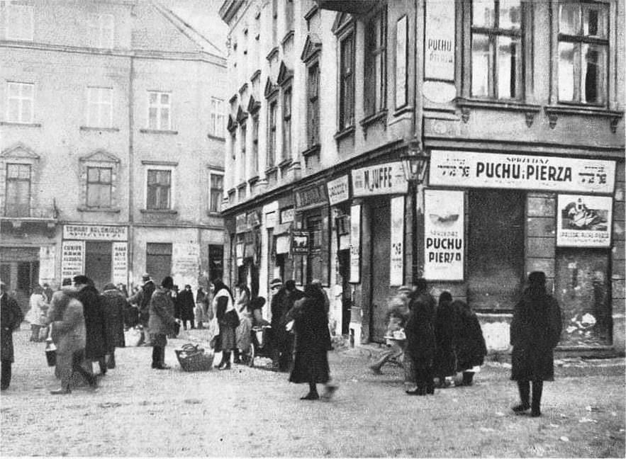 <span style="float: left; font-size: 26px; font-weight: bold; color: black;">1</span> Présence juive en France au début du 20ème siècle : Israélites et immigrés juifs d’Europe de l’Est 68 s1.pa1 .025 lwow jewish quarter MRJ MOI