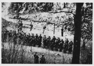 <span style="float: left; font-size: 26px; font-weight: bold; color: black;">2</span> Derniers sursauts de la collaboration et du nazisme 14 s14.pa2 .008 executions mtvalerien MRJ MOI