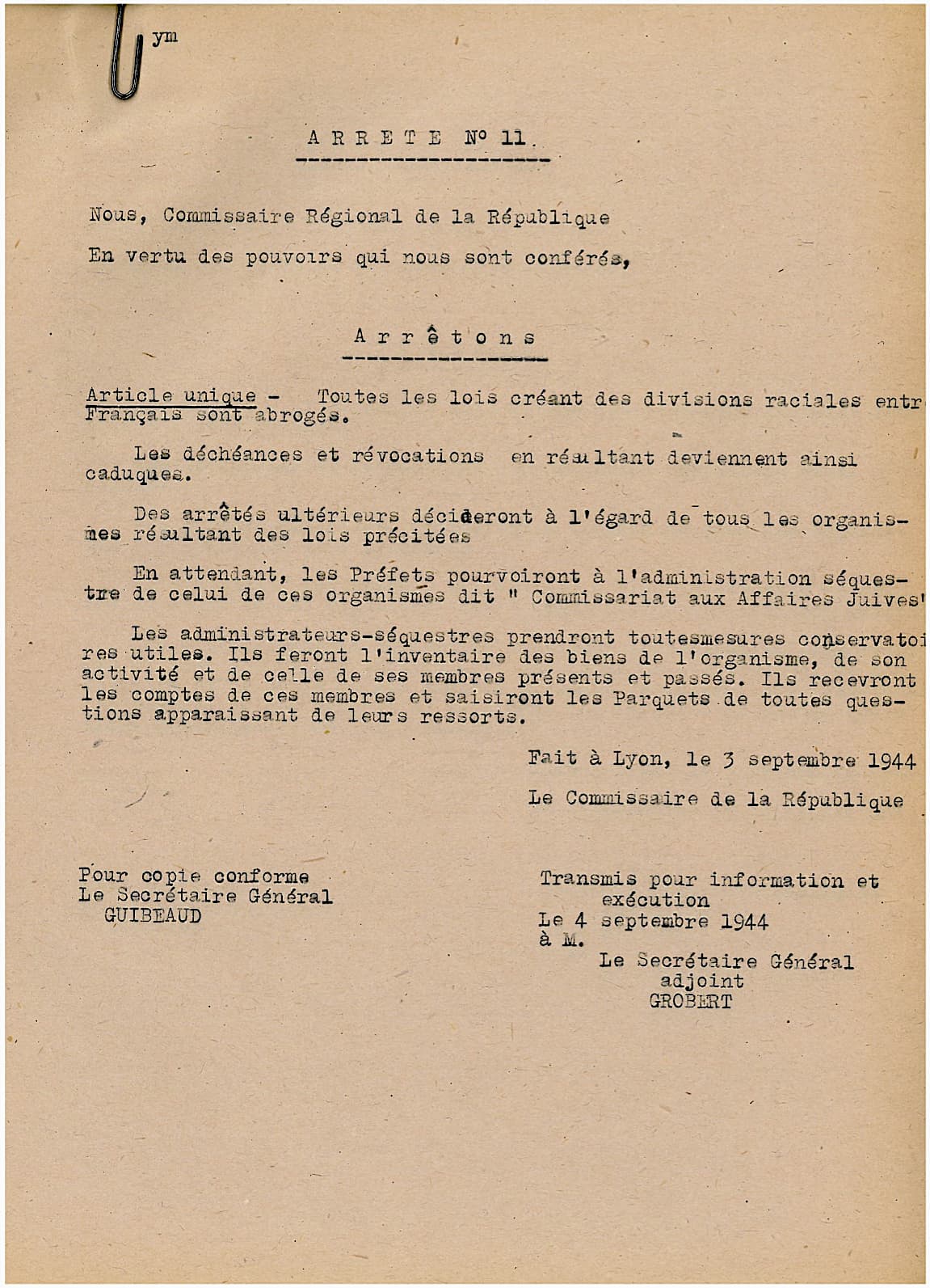 <span style="float: left; font-size: 26px; font-weight: bold; color: black;">4</span> Insurrections populaires. Engagement des jeunes Juifs 42 s14.pa4 .023 arrete abrogation 3 sept44 MRJ MOI