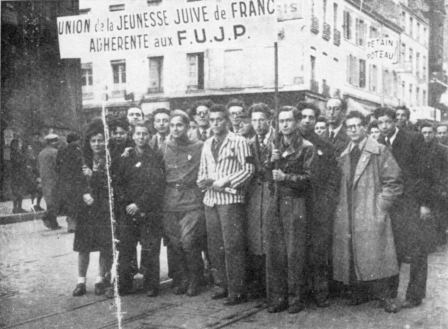 <span style="float: left; font-size: 26px; font-weight: bold; color: black;">1</span> Ampleur du génocide 35 s15.pa1 .024 ujj 14 juill 1945 MRJ MOI