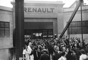 <span style="float: left; font-size: 26px; font-weight: bold; color: black;">1</span> Un front uni contre deux dangers communs 25 s2.pa1 .012 greve renault juin36 MRJ MOI