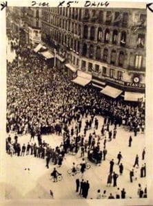 <span style="float: left; font-size: 26px; font-weight: bold; color: black;">1</span> Une action concertée 13 s9.pa1 .008 lyon 14 juillet 1942 min MRJ MOI